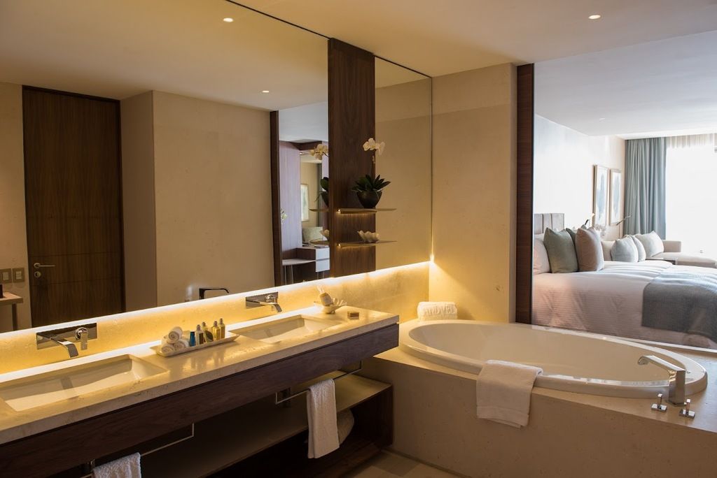 Grand Velas – Photo 4