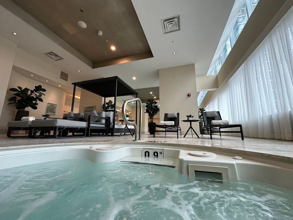 The Ritz-Carlton, Toronto – Photo 3