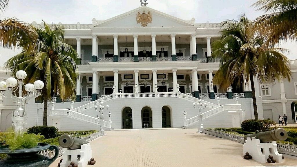 Adaa at Falaknuma Palace – Photo 2