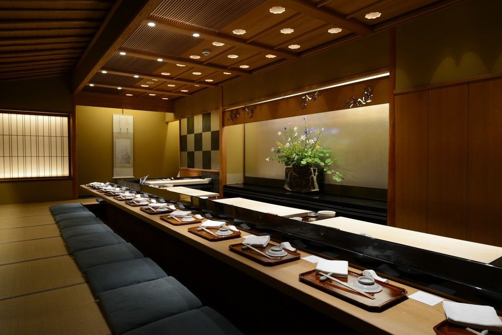 銀座 久兵衛 銀座本店 - Ginza Kyubey – Photo 4