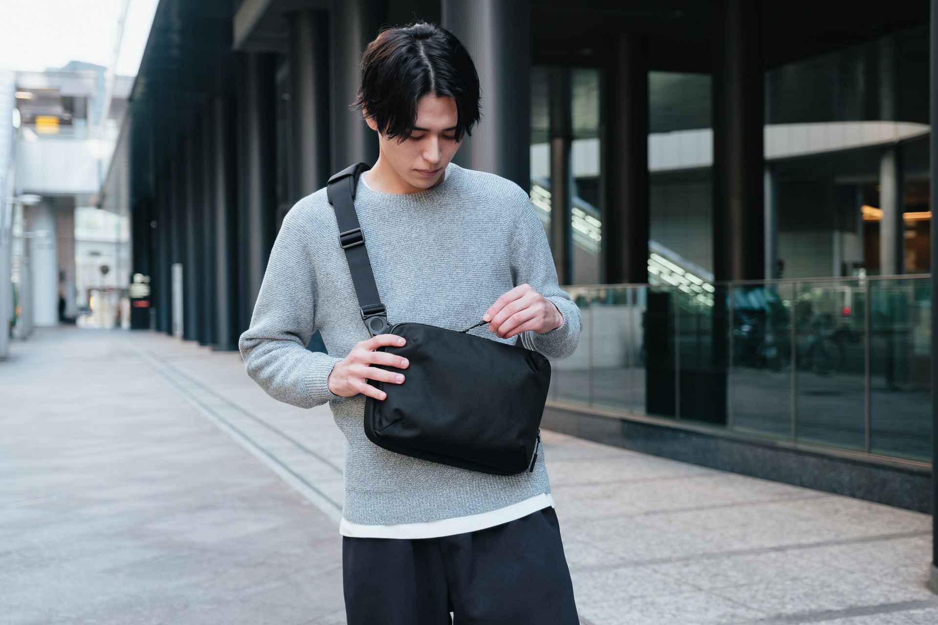 The Tokyo Techpack Sling