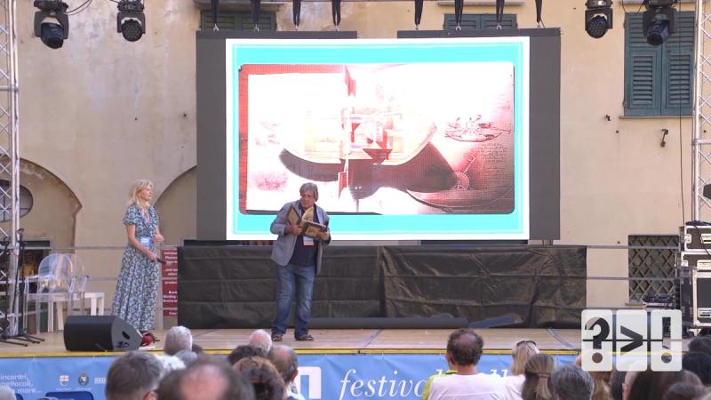 Copertina di Mayday! Mayday! Futuro chiama Conoscenza