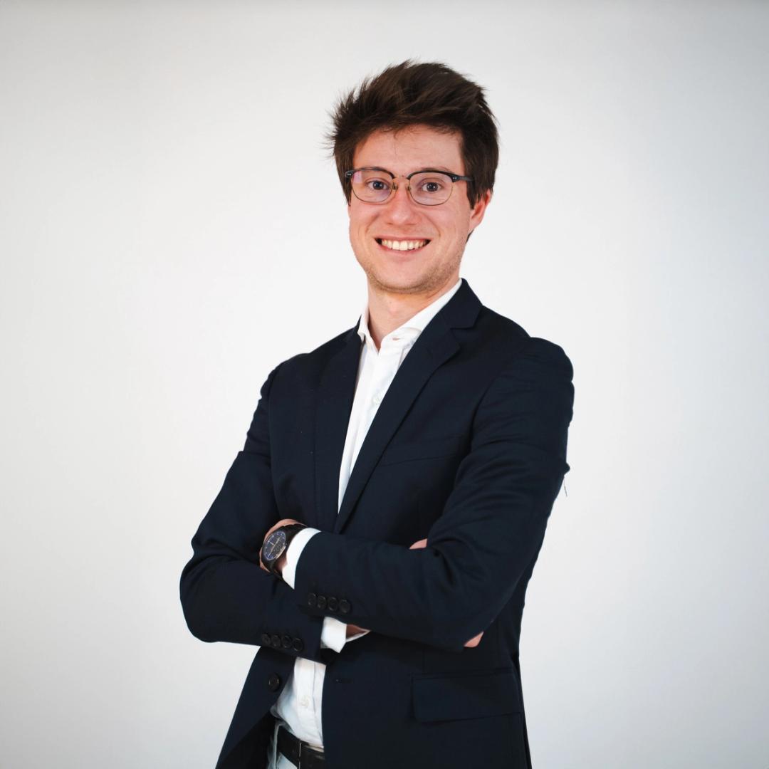 Ritratto di Gianluca Dotti