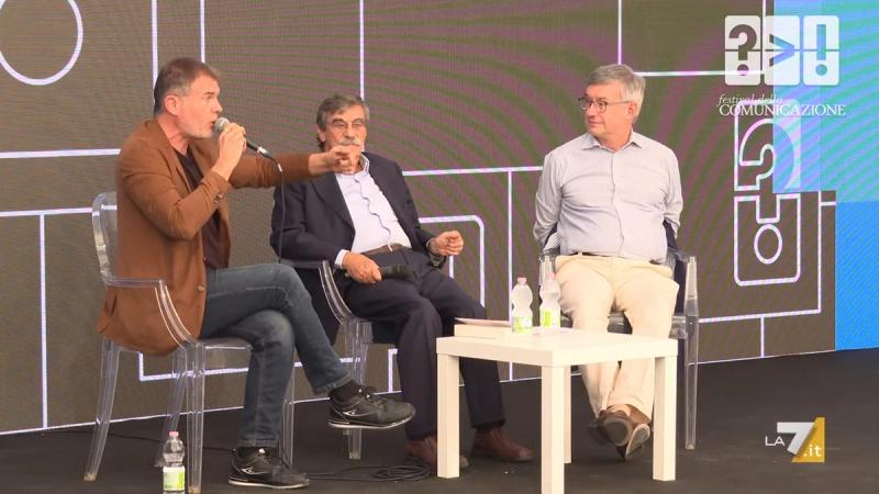 Copertina di “Mein Kampf”: conoscere il libro maledetto