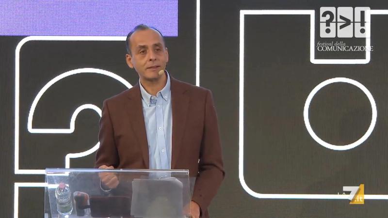 Copertina di La storia di un incontro tra l’uomo e la macchina