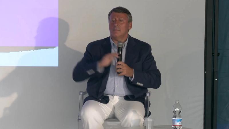 Copertina di La nobile arte della persuasione