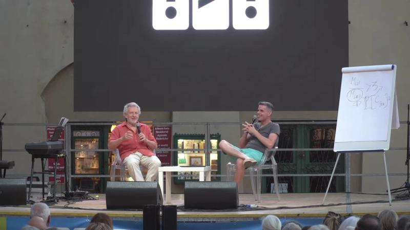 Copertina di È tutto calcolato, a piccole dosi