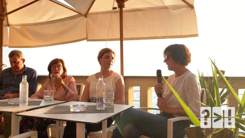 Copertina di Rinascere – Tra mente e corpo, le parole