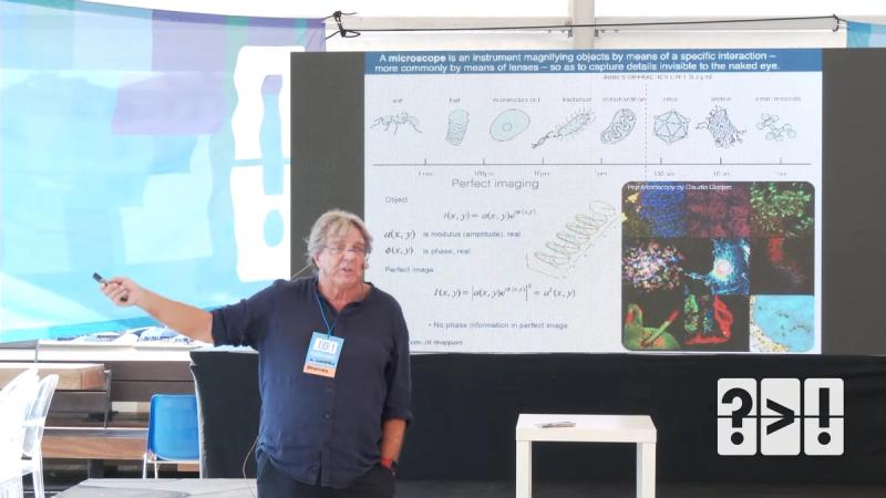 Copertina di Il microscopio artificiale