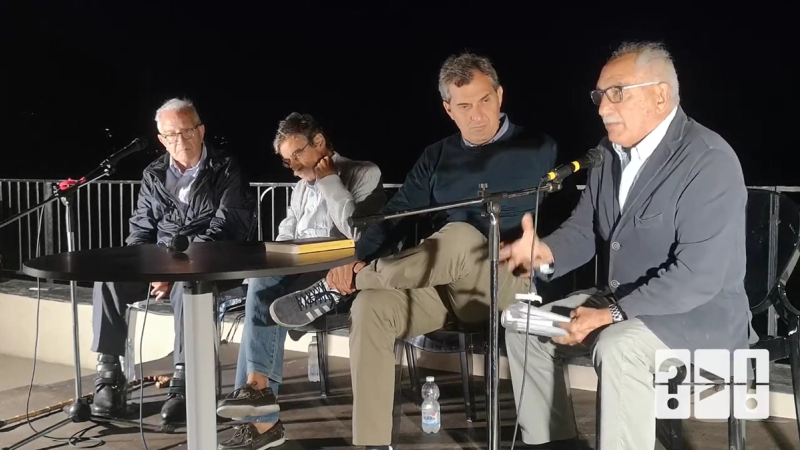 Copertina di Quello che non ti dicono