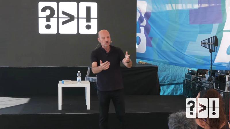 Copertina di Delfini, vessilli, cannonate 