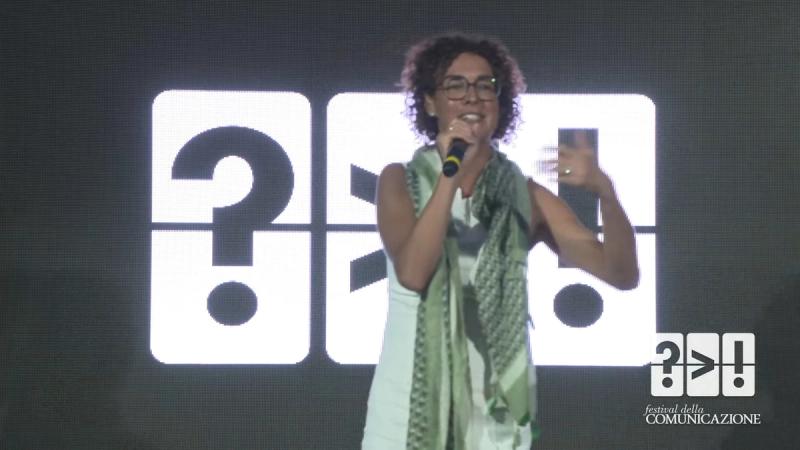 Copertina di L’economia è politica