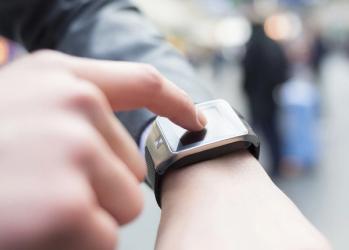 COVID-19: Cómo limpiar y desinfectar tu smartwatch y tu pulsera de actividad
