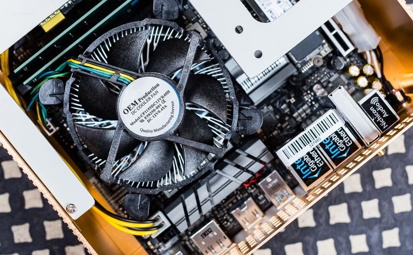 Los ventiladores del PC se puedel bloquear y causar ruido