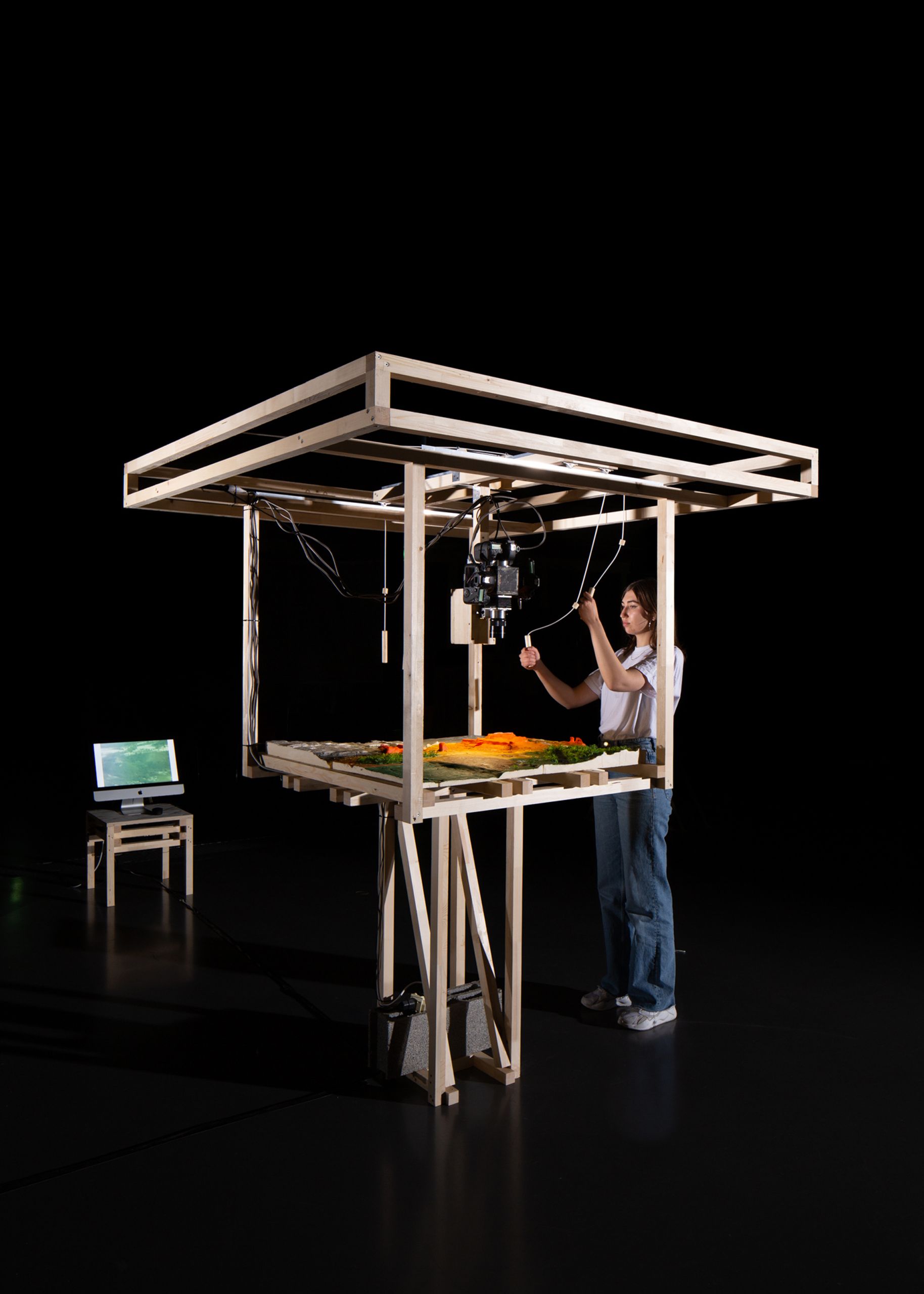 Projet de diplôme master design espace et communication tanguy benoit, installation composée de quatre modules pour l'expérimentation cinématographique