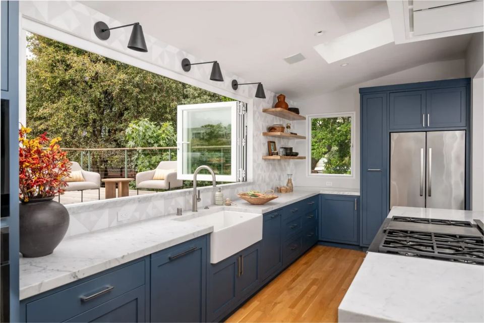 Project photograph published on the 415 Remodeling, Inc. Design Build Remodelers website