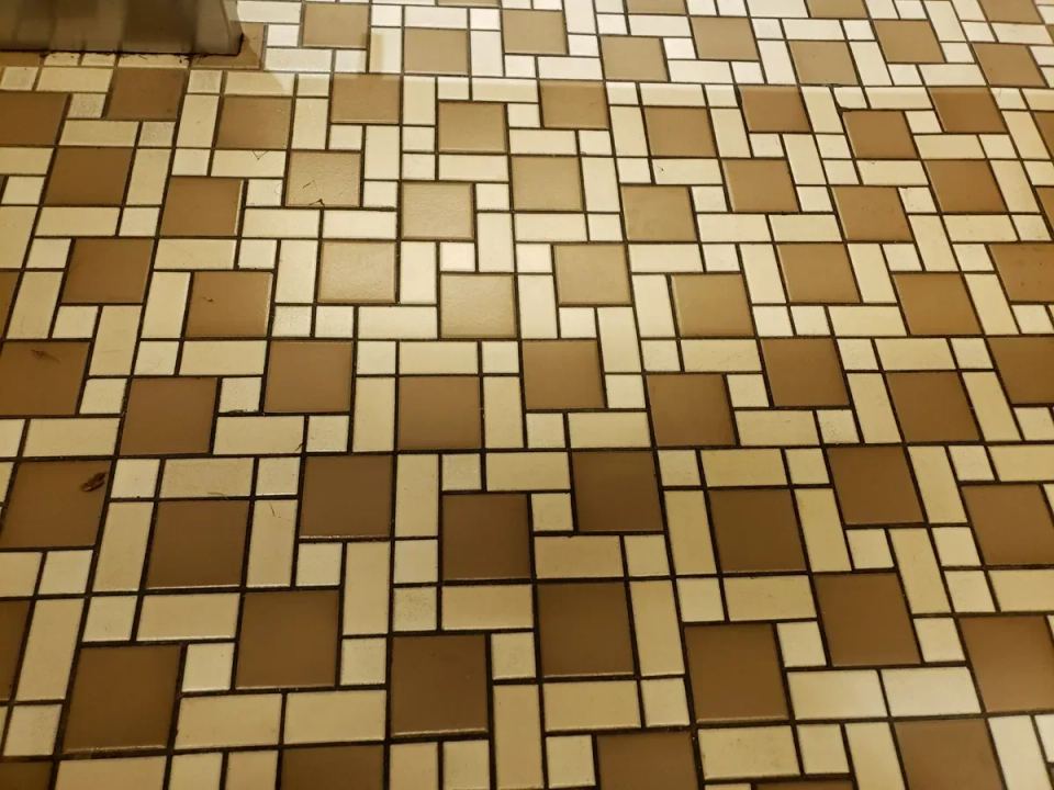 Commercial Kitchen Tile