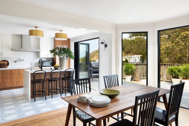 Project photograph published on the Andrew Mark Construction website