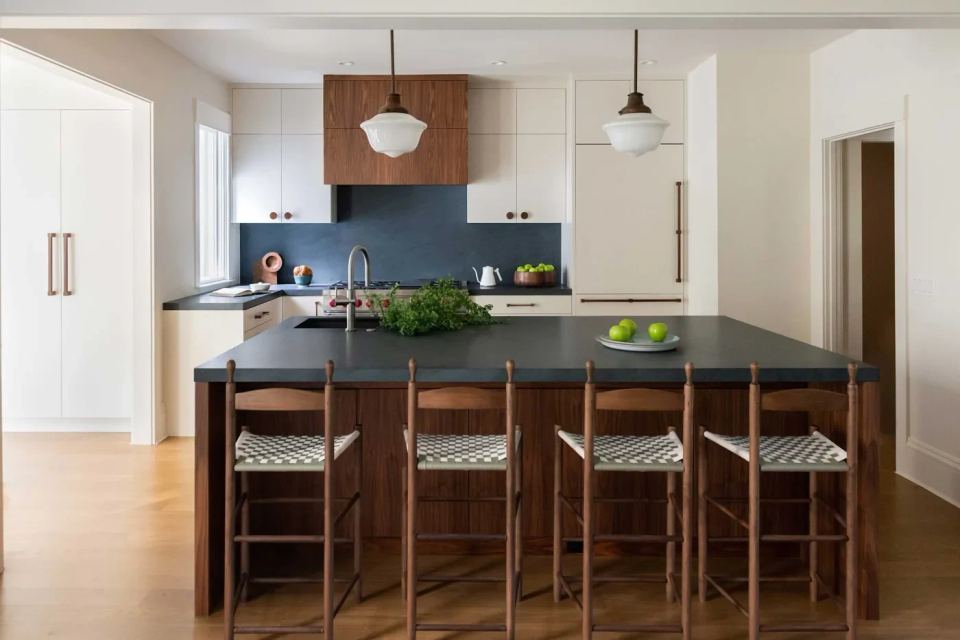 Project photograph published on the General Contractor SF | Larkspur Builders Inc. | Construction and Remodeling website