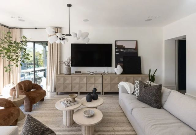 Living With Lolo Luxury Interior Design
