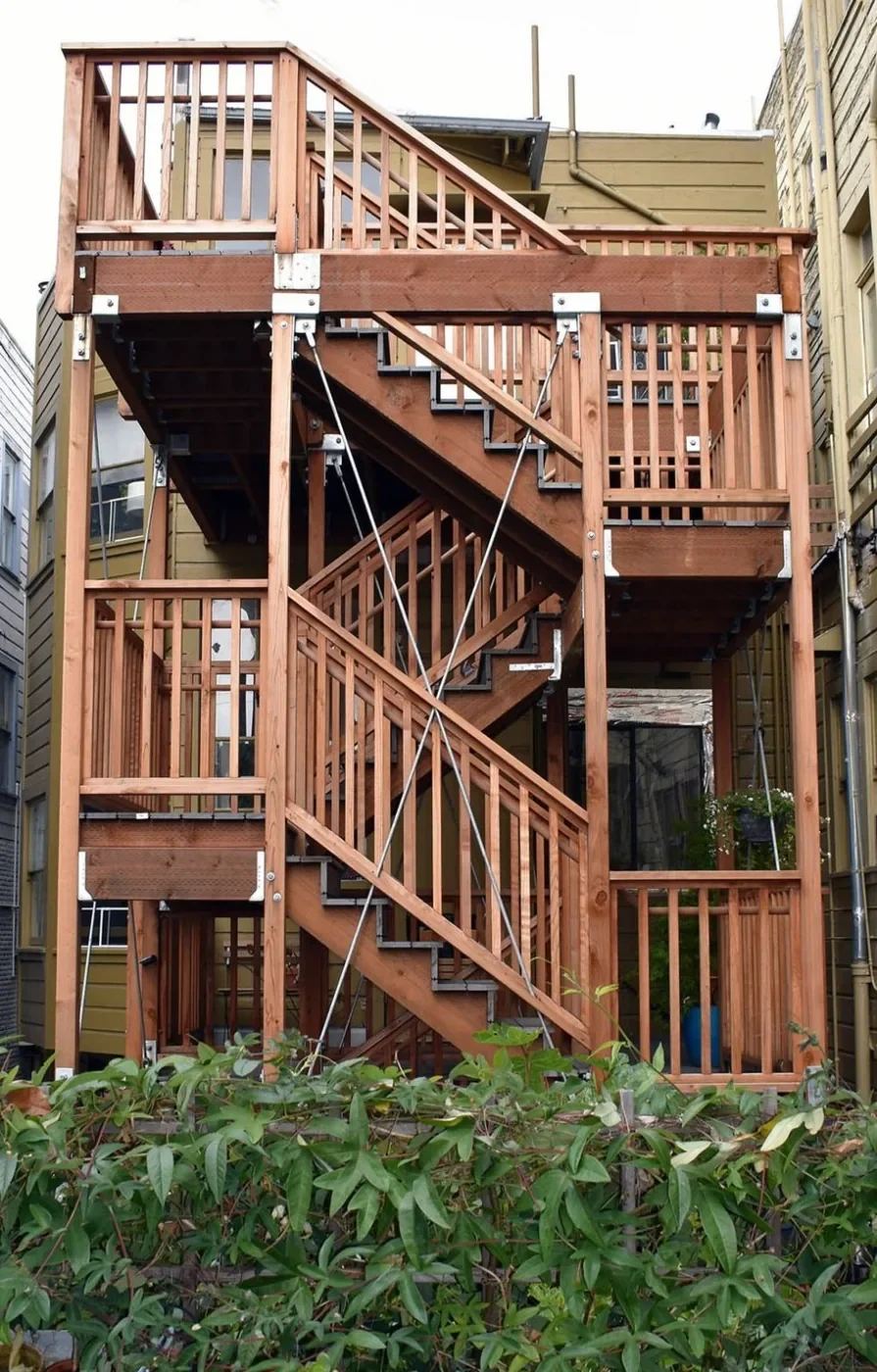 Project photograph published on the M & L Construction website