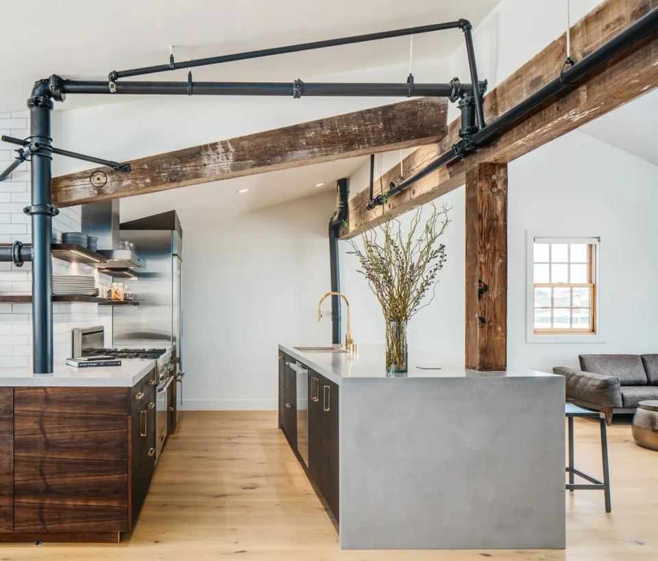 Project photograph published on the Phase2 Builders Inc. website