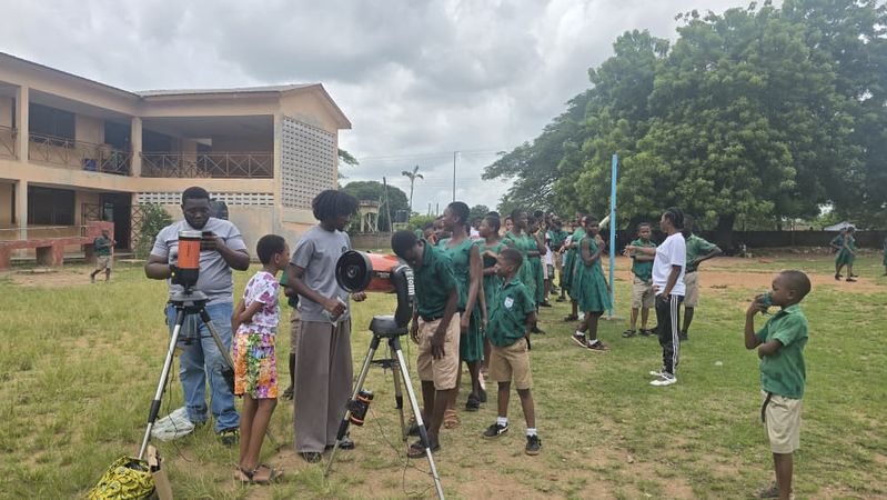 Cosmochemist advocates inclusion of space science in basic education curriculum