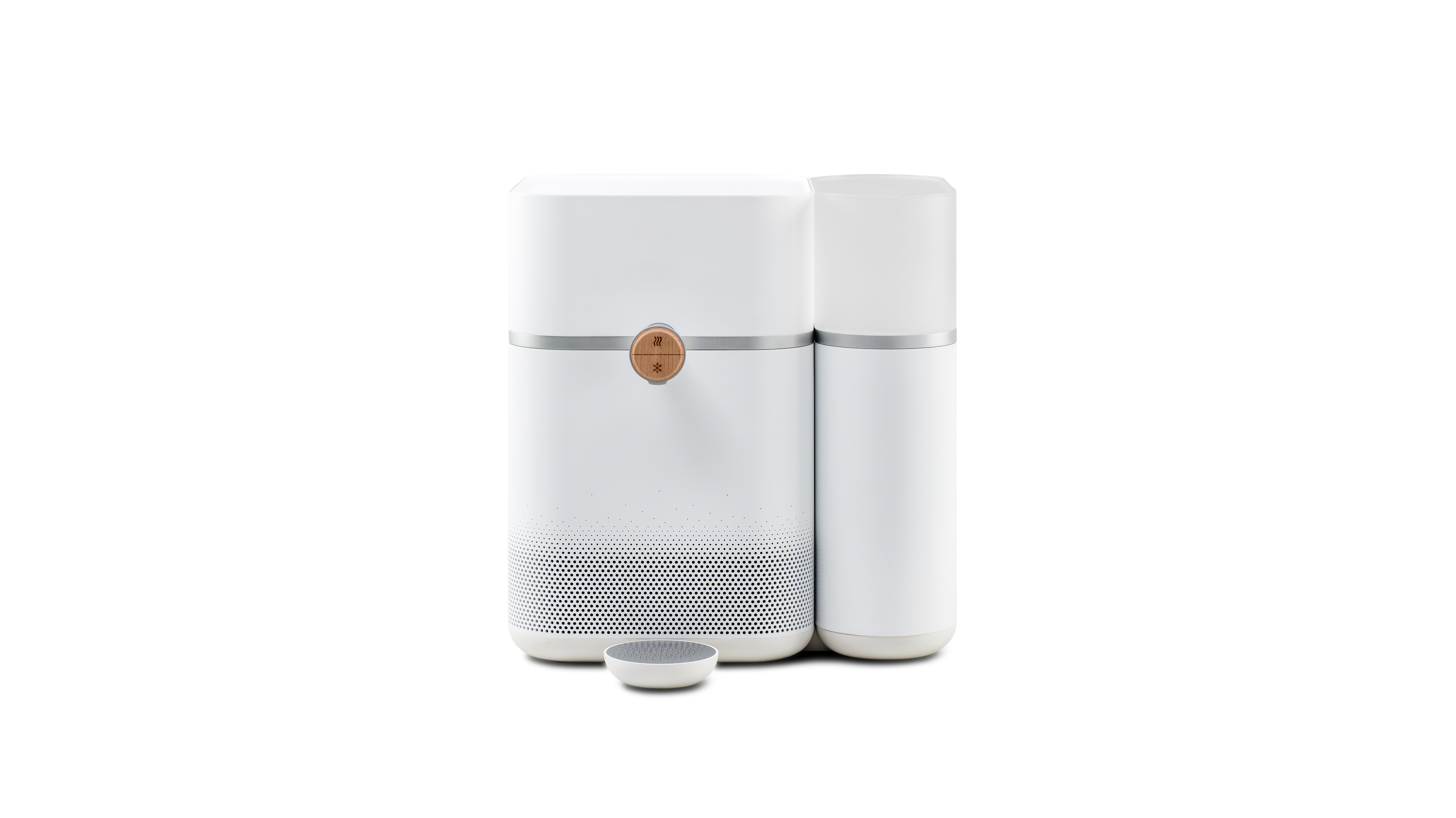 A frontal view of the Mitte water purifier in front of a transparent background