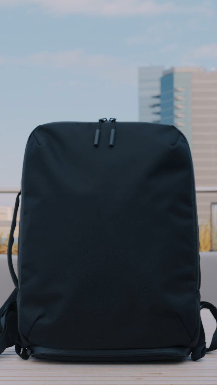 Ergofinite The Tokyo Techpack｜薄型バックパック