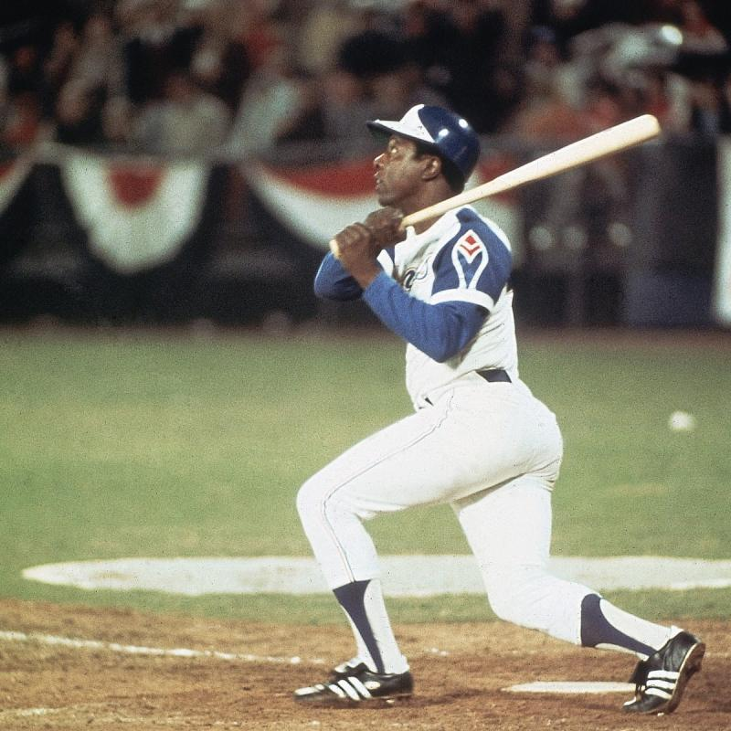 Hank Aaron at bat