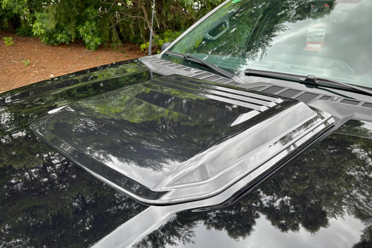 TSport Anthem Gallery Image 8