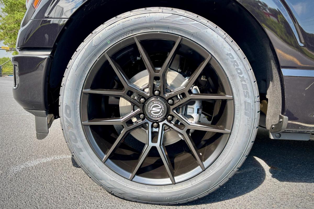 TSport 4x4 Sport Gallery Image 6