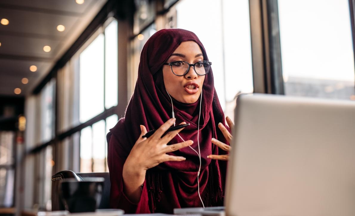 Experts assess digital impact on Muslim lives