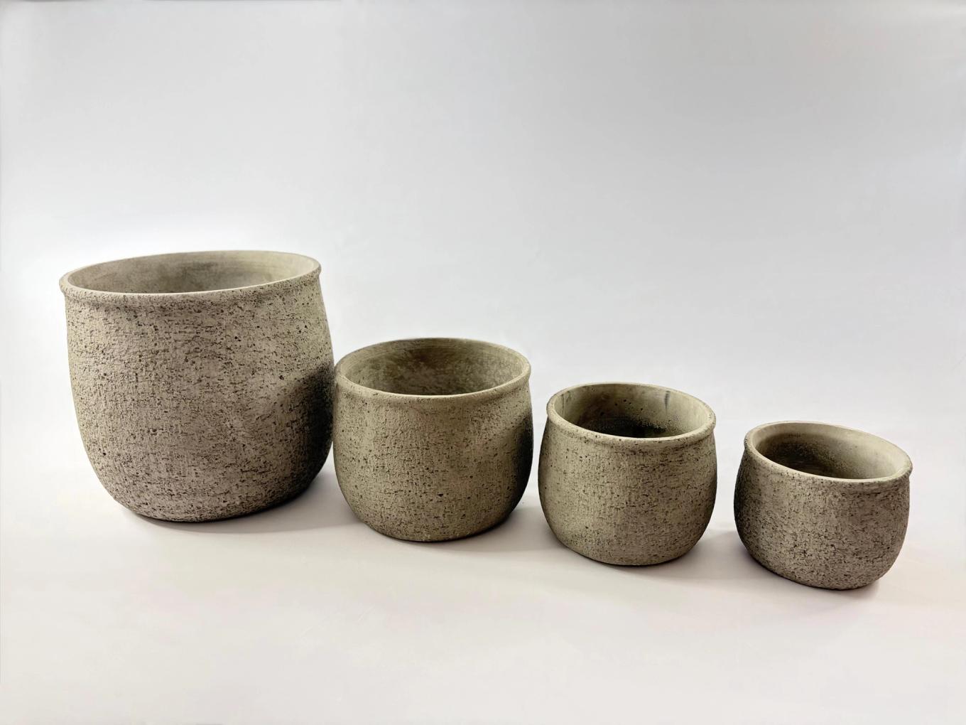 Maceta cantaro gris