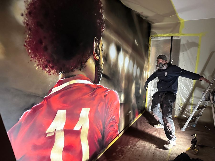 Mohamed Salah — hand-painted mural by Spraya in Södermalm, Sweden