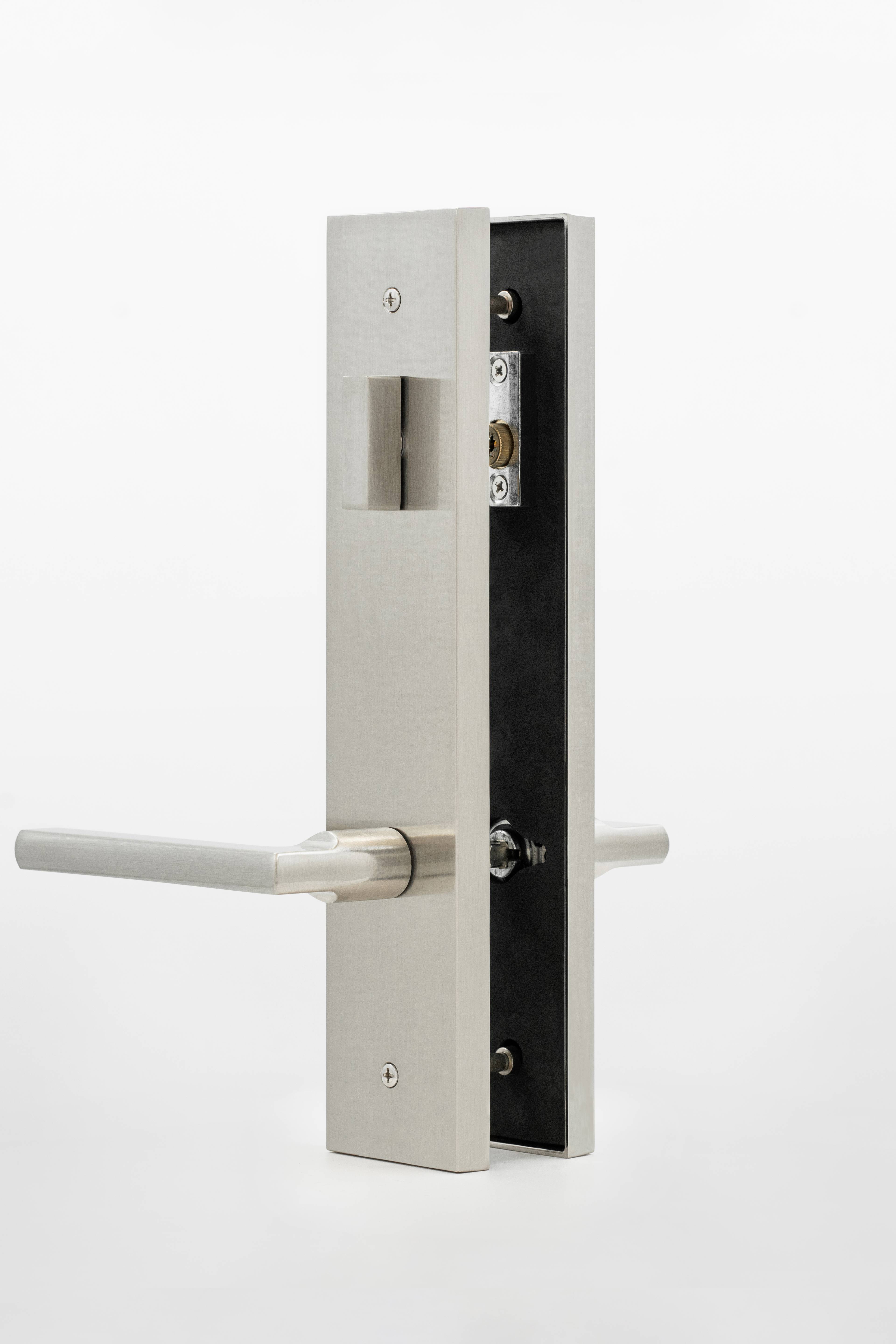 Legacy Short Modern Plate