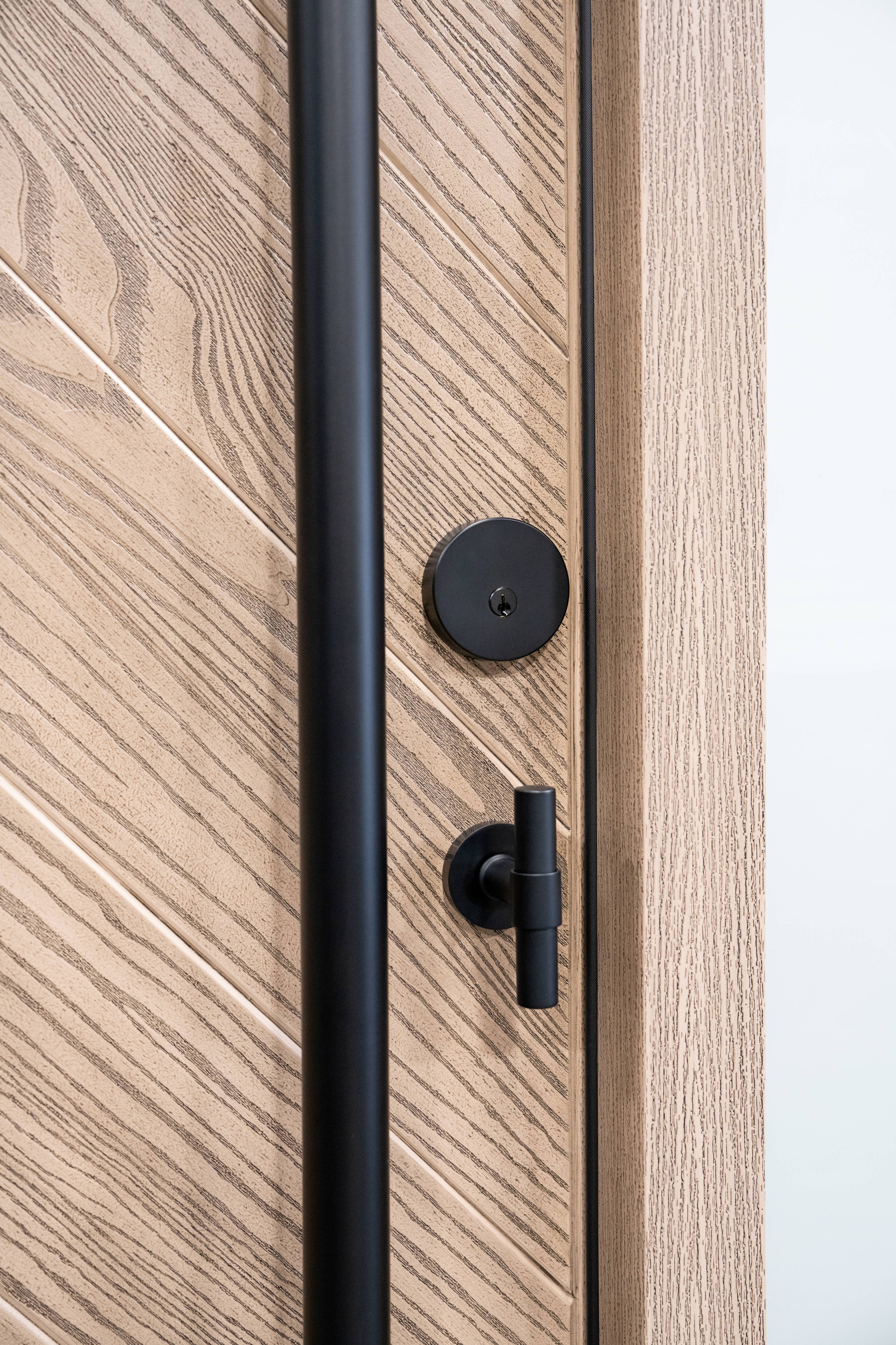 Muskoka - Fiberglass Door