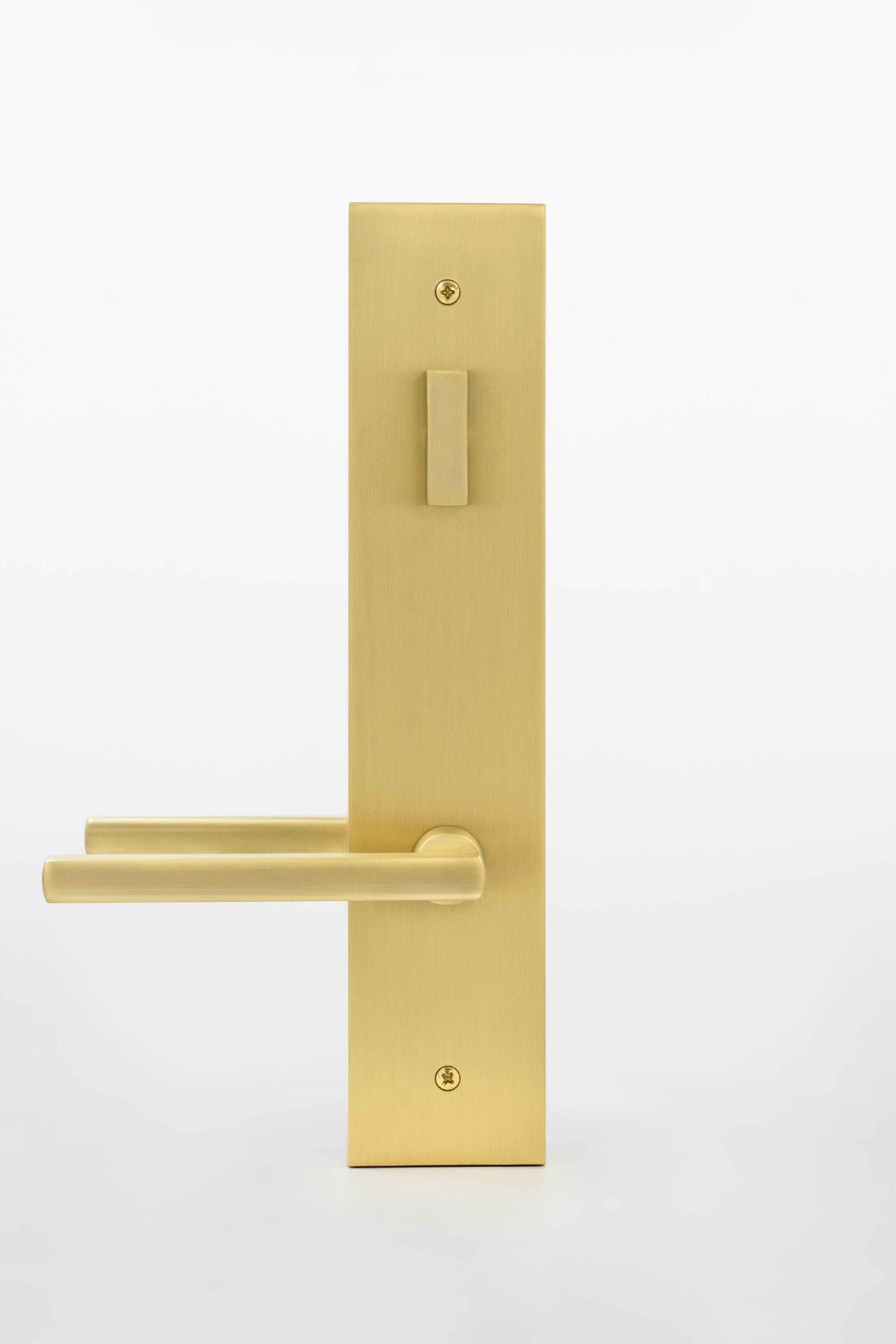 Legacy Short Modern Plate