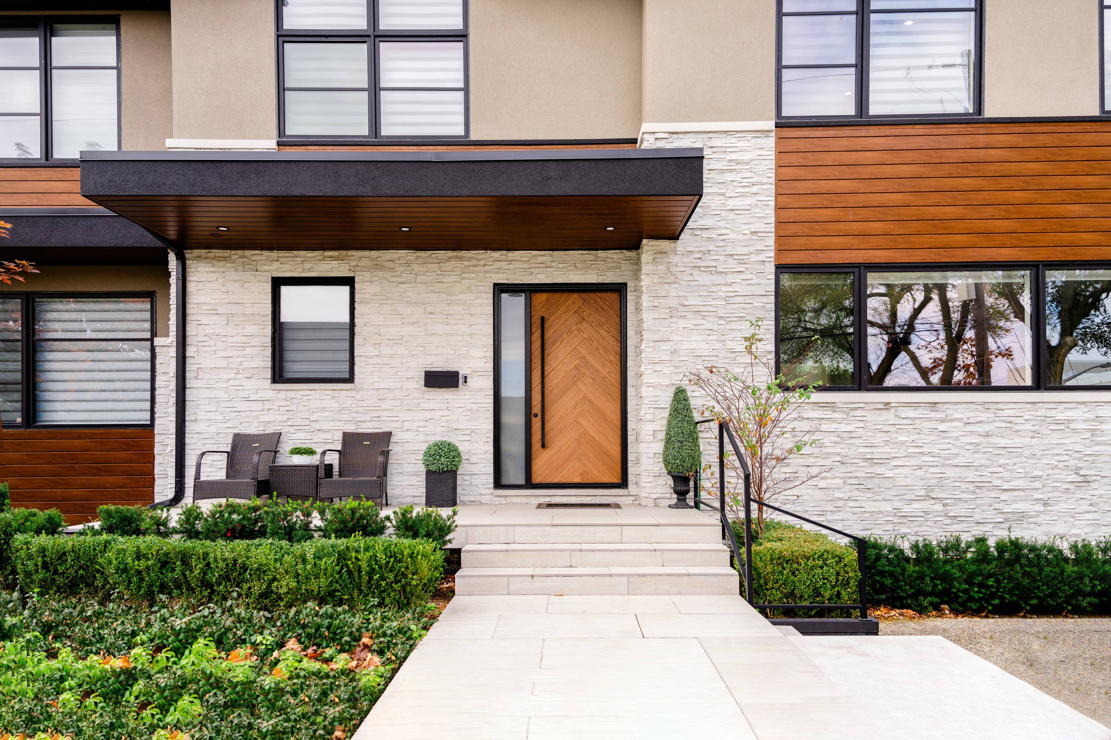 door-builder-canada