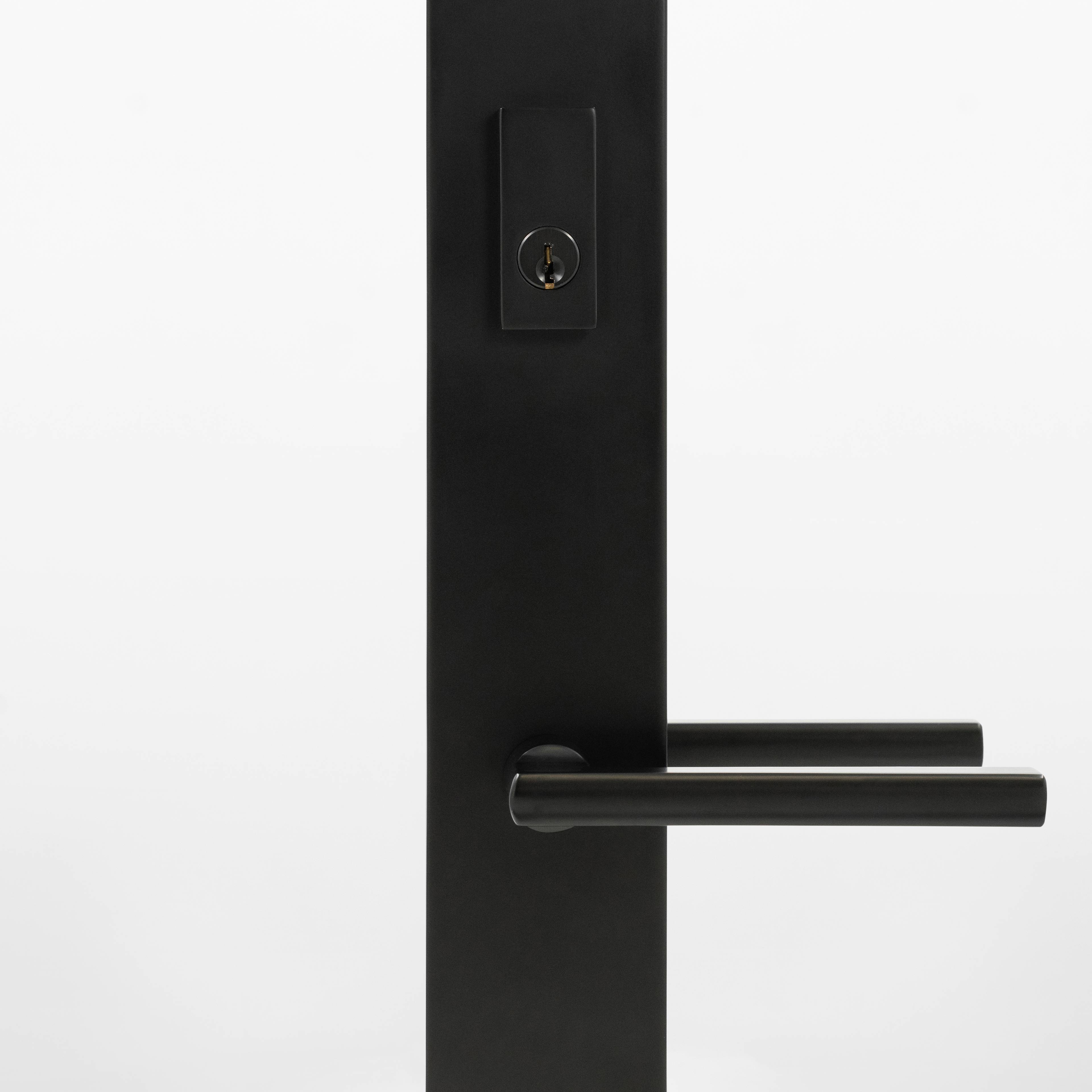 Legacy Short Modern Plate