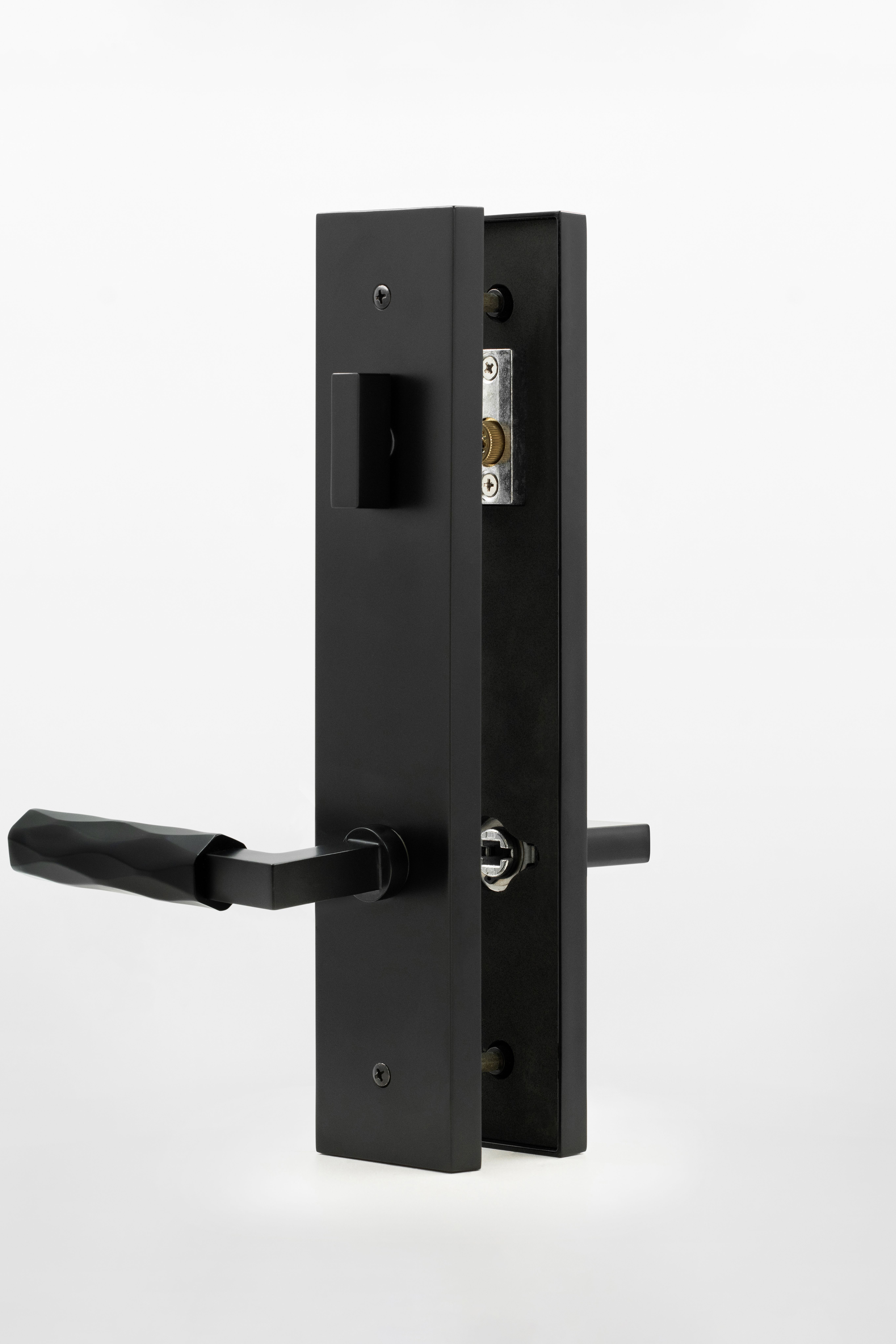 Royal Short Modern Plate