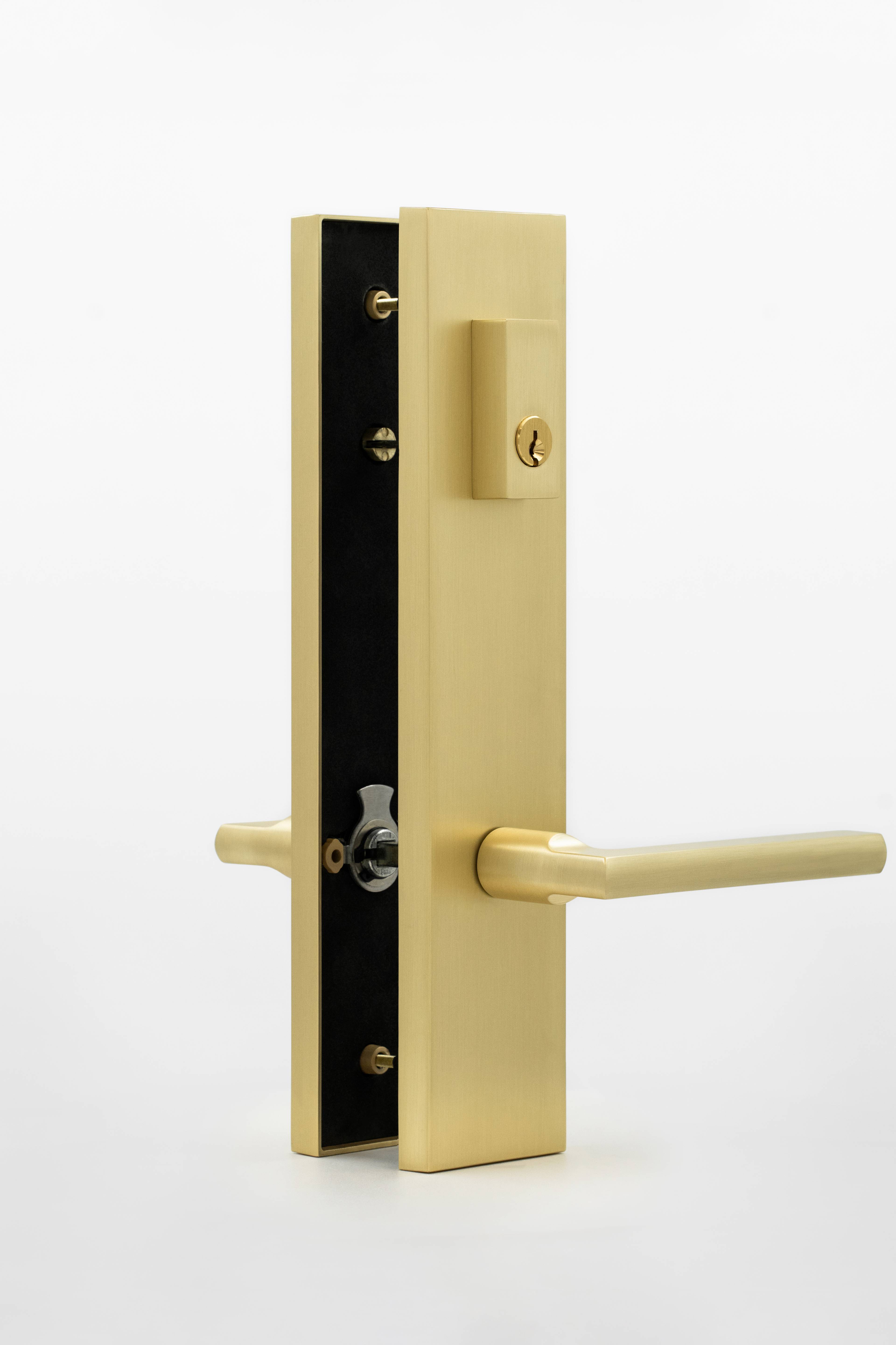 Legacy Short Modern Plate