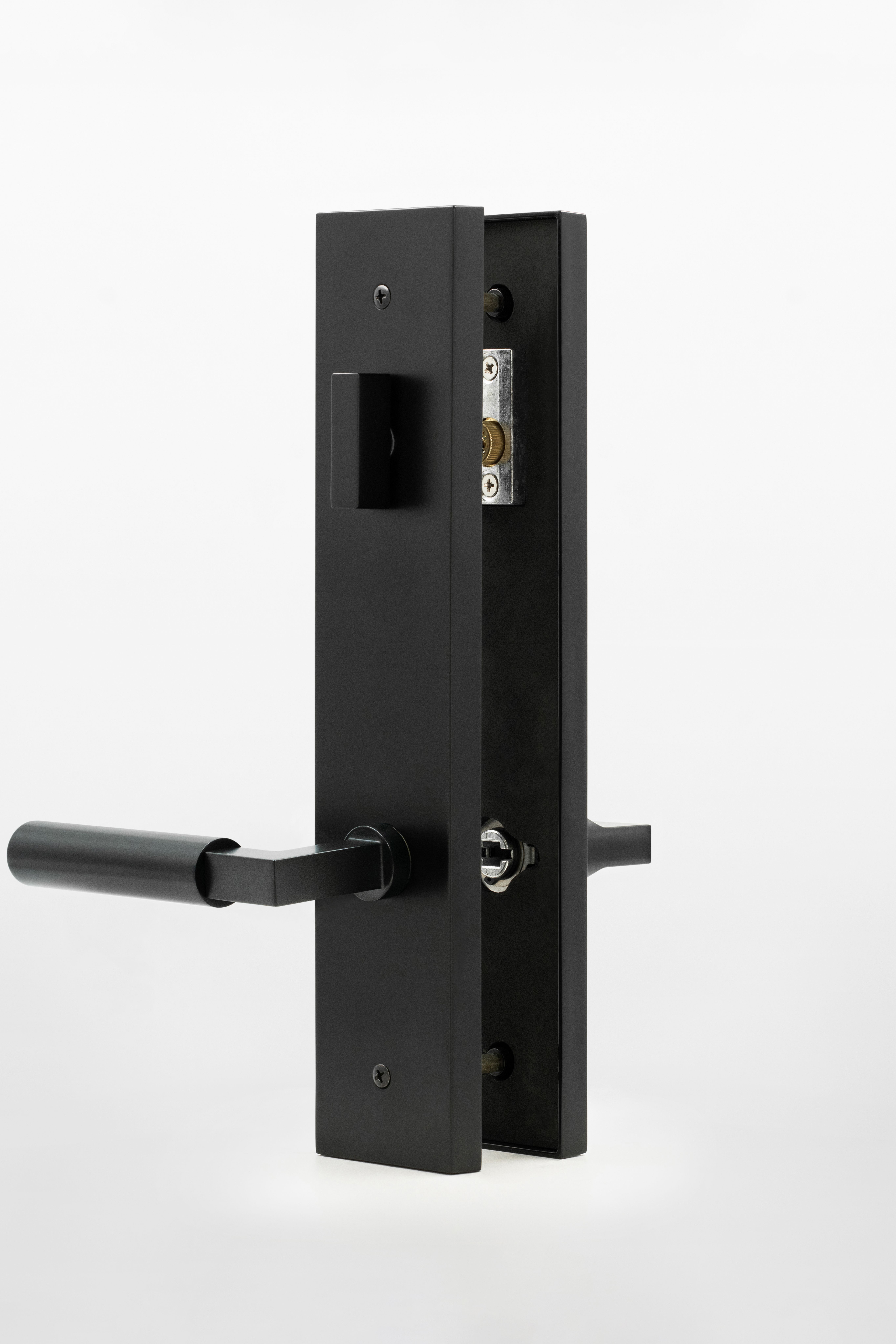 Aviator Short Modern Plate