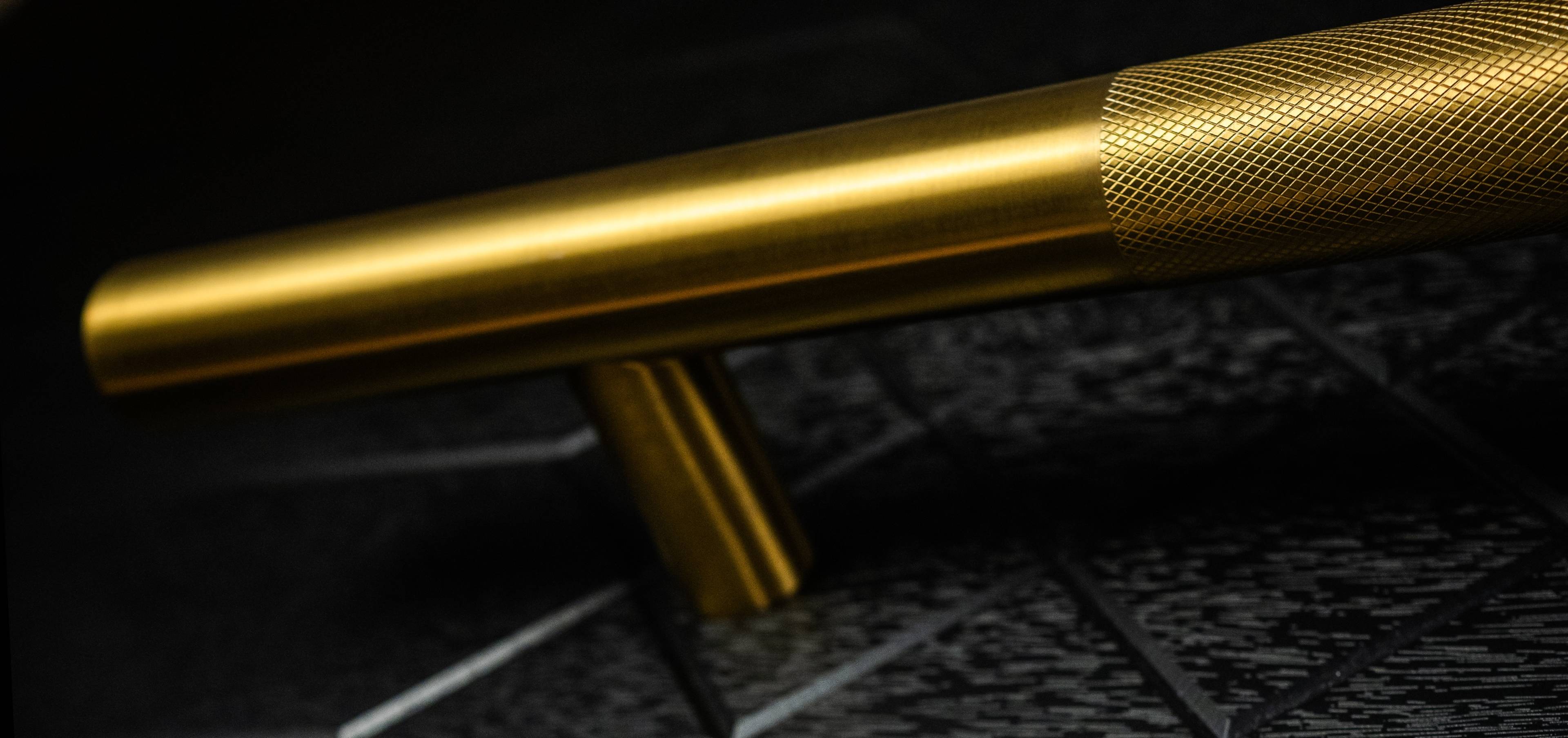 Sterling - Pull Bar