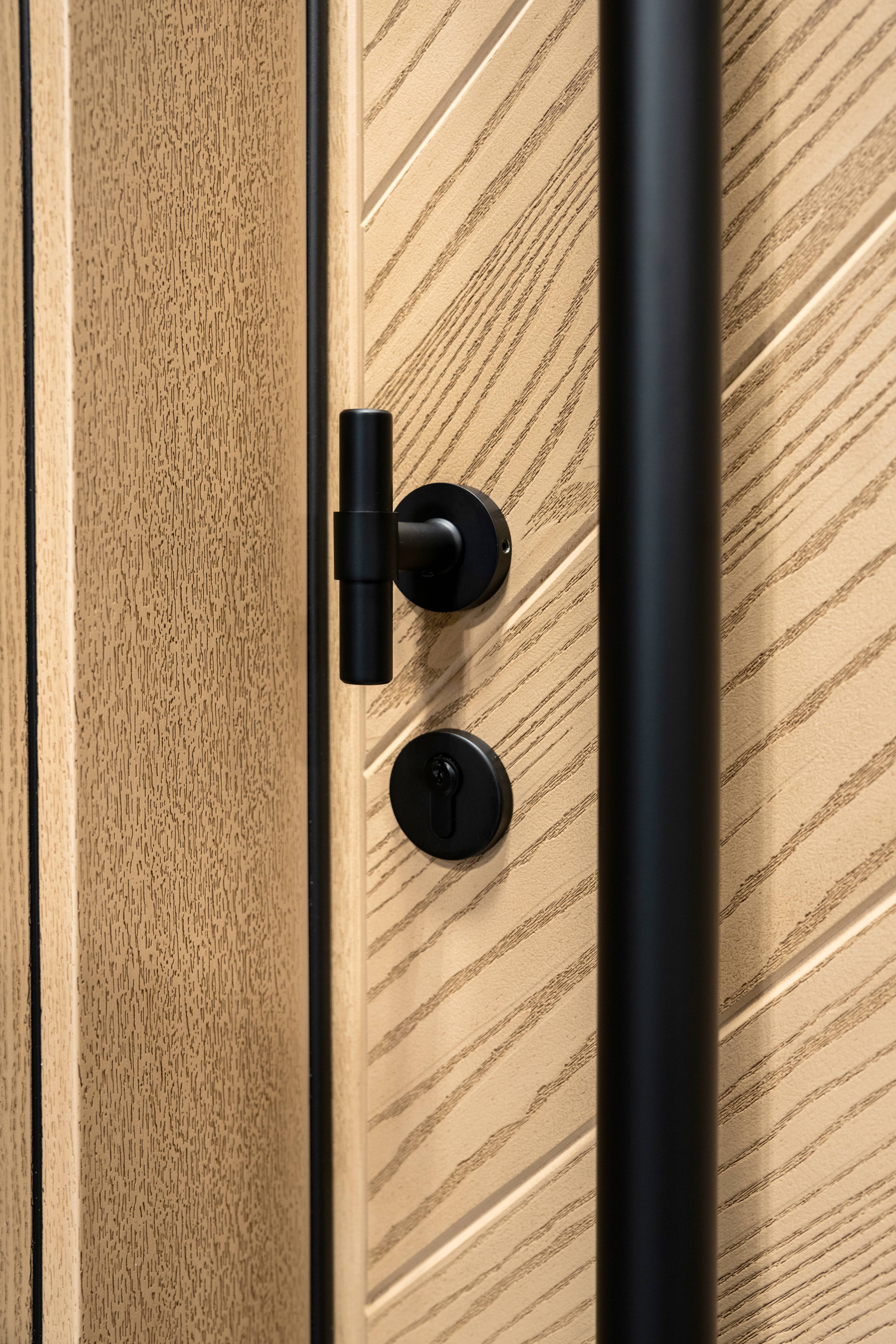 Muskoka - Fiberglass Door