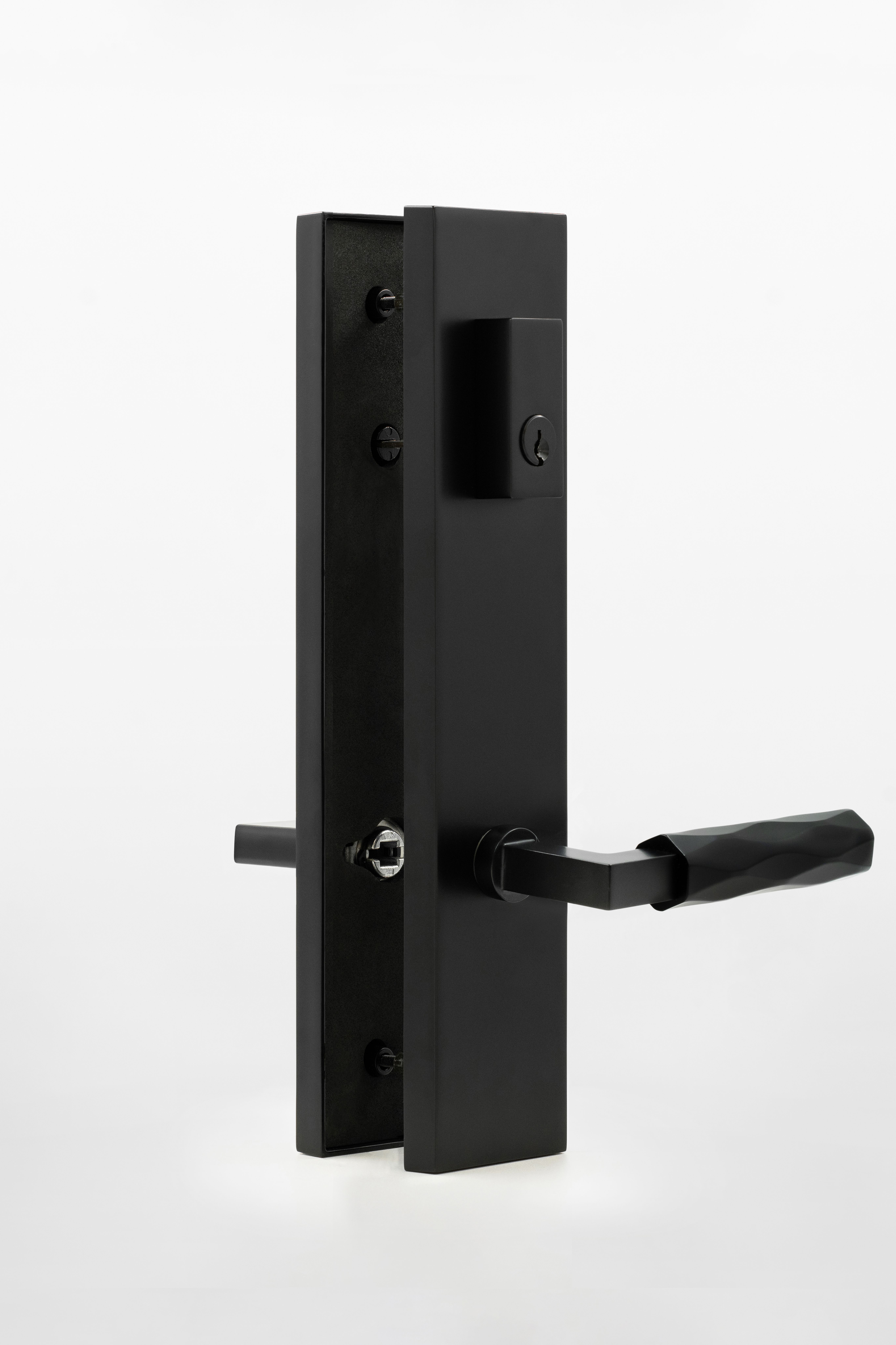 Royal Short Modern Plate