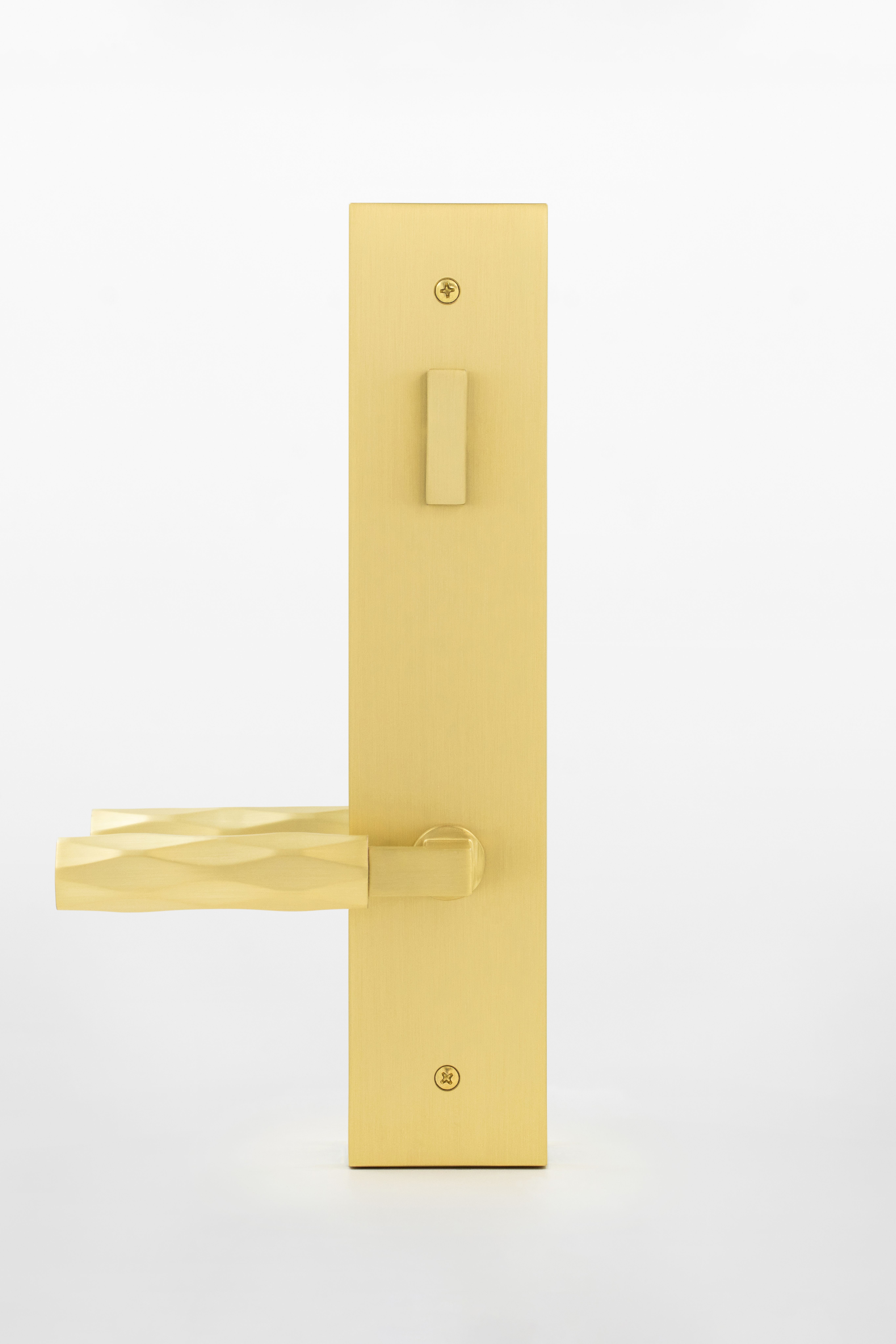 Royal Short Modern Plate