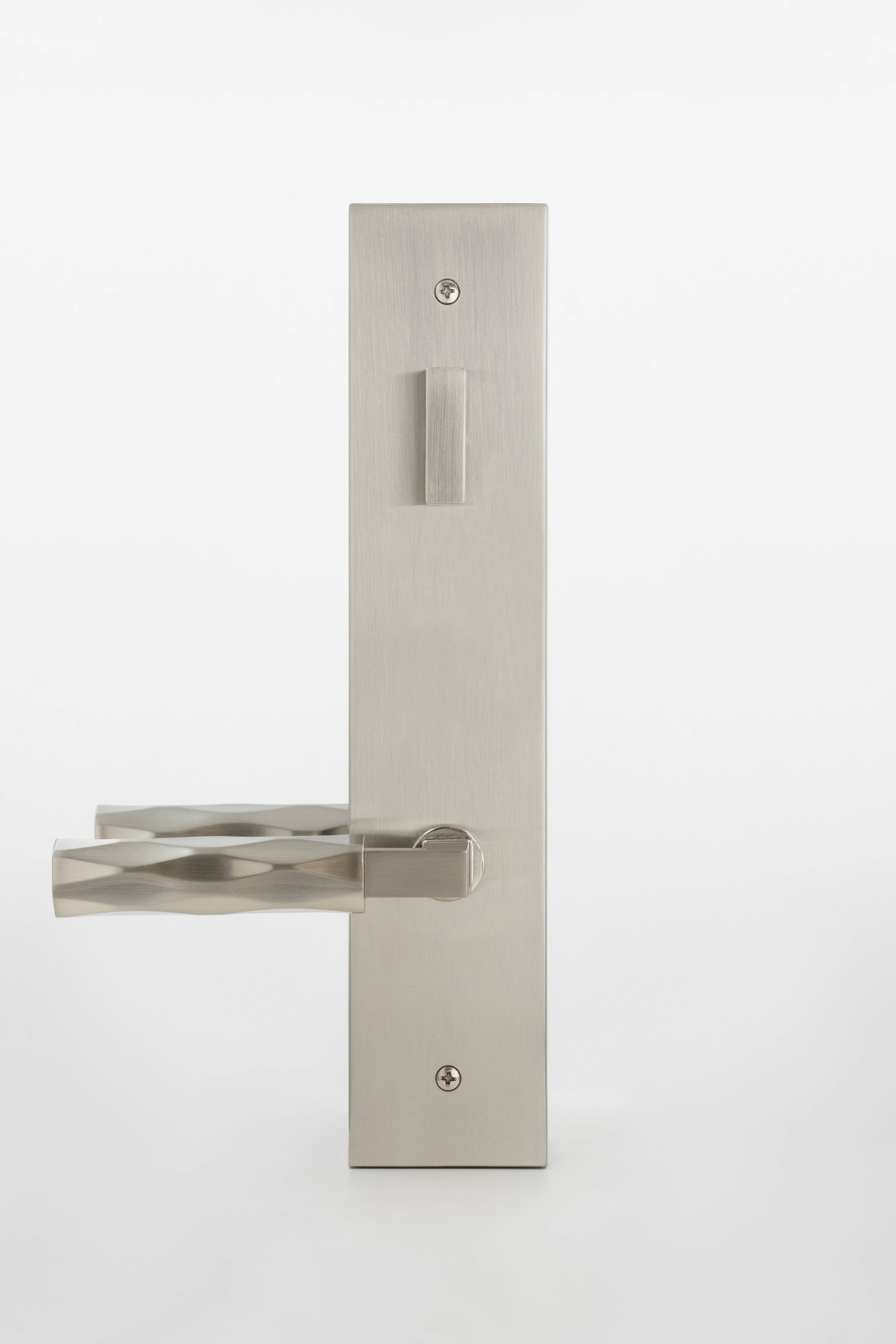 Royal Short Modern Plate