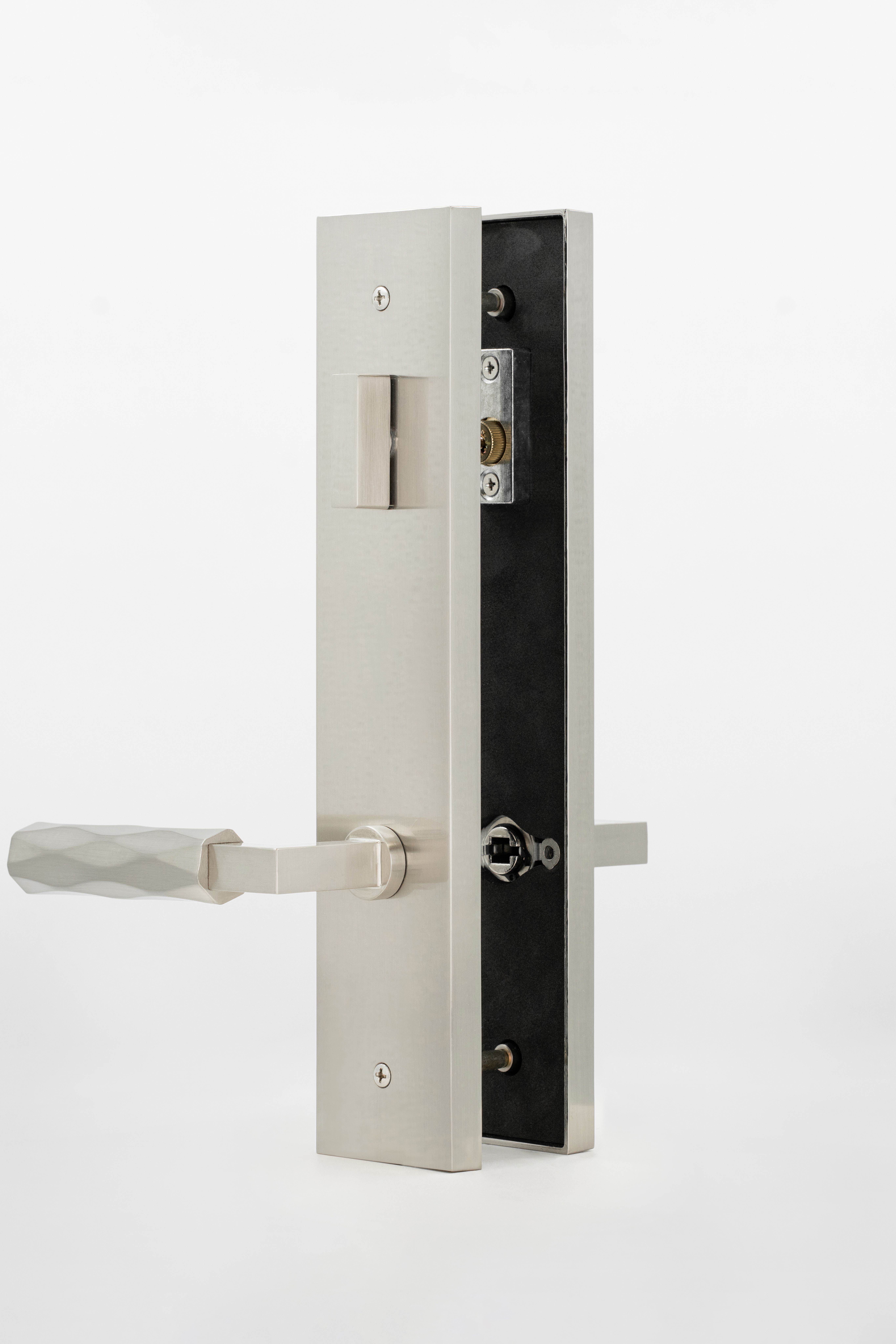 Royal Short Modern Plate