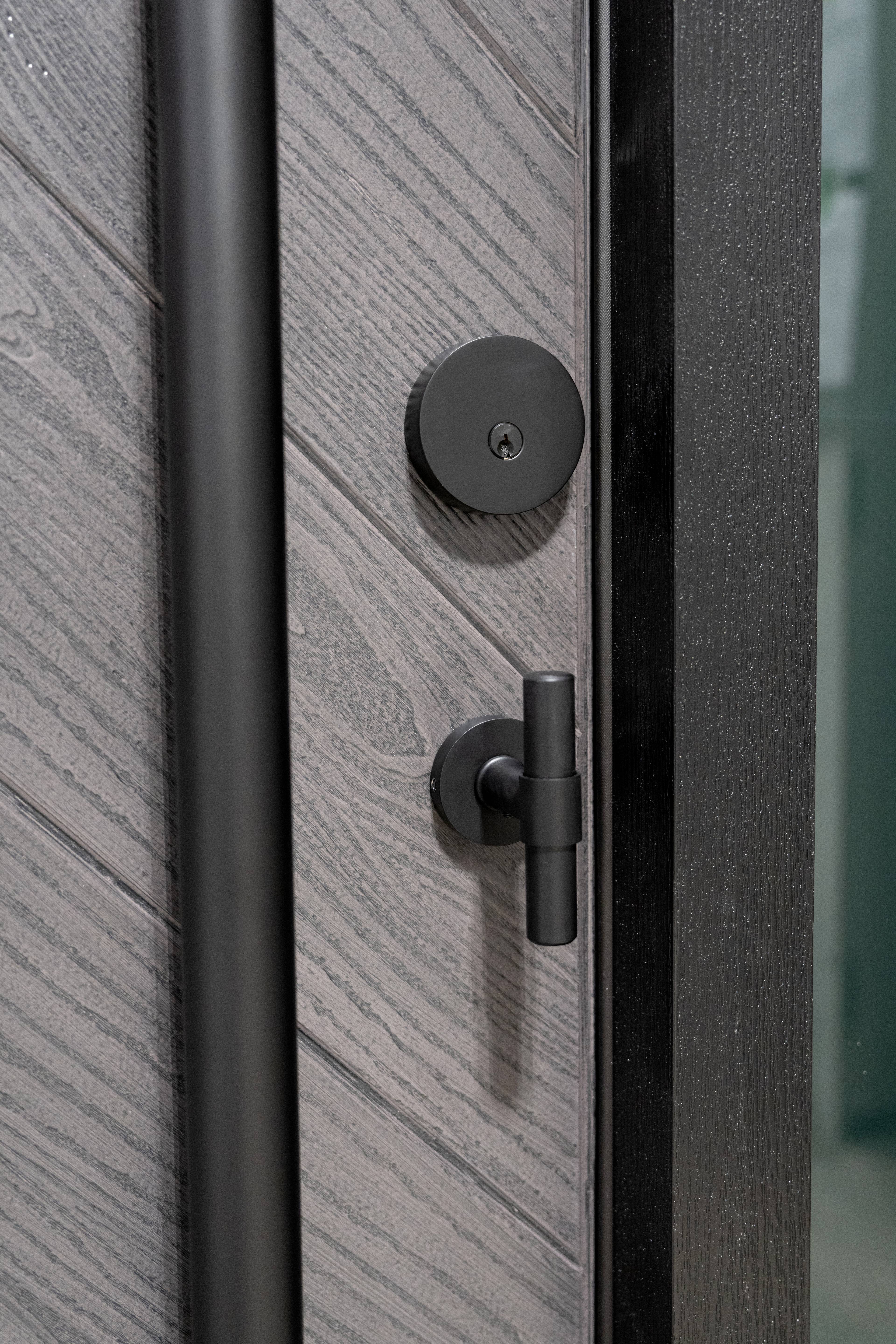 Muskoka - Fiberglass Door